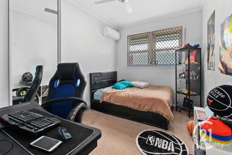 8 Croston St, Clontarf, QLD 4019