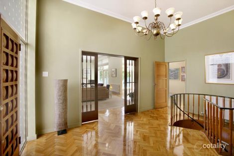 Property photo of 28 Yarravale Road Kew VIC 3101