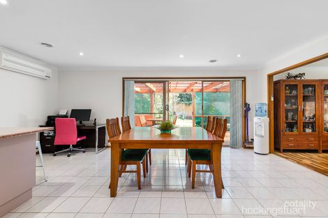 Property photo of 21 Thoroughbred Avenue Werribee VIC 3030