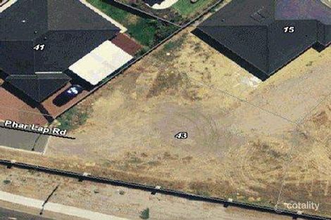 43 Phar Lap Rd, Wattle Grove, WA 6107