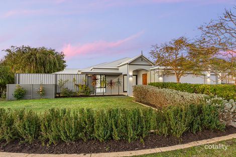 Property photo of 10 Conimbla Lane Aubin Grove WA 6164