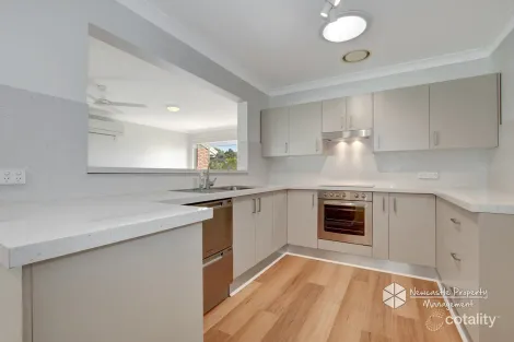 Property photo of 2/2 Baron Close Valentine NSW 2280