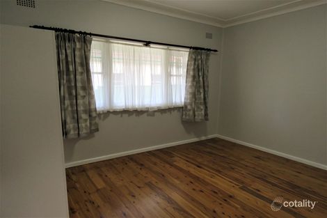 Property photo of 7 Dempster Crescent Regents Park NSW 2143