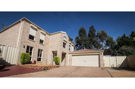 Property photo of 18 Wesley Place Horningsea Park NSW 2171