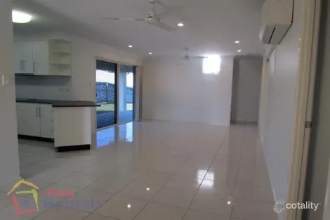 Property photo of 8 Jasmine Drive Blacks Beach QLD 4740