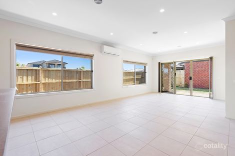 Property photo of 1 Vogue Drive Wyndham Vale VIC 3024