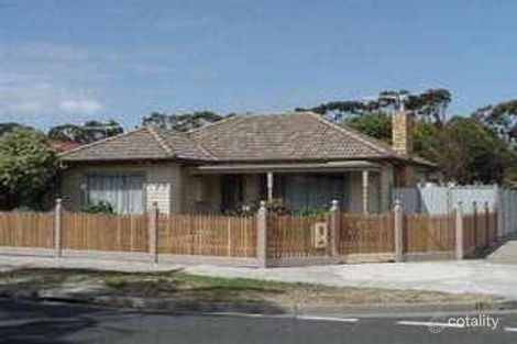 Property photo of 10 First Avenue Altona North VIC 3025