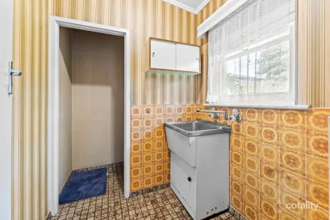 Property photo of 14 Day Avenue Rostrevor SA 5073