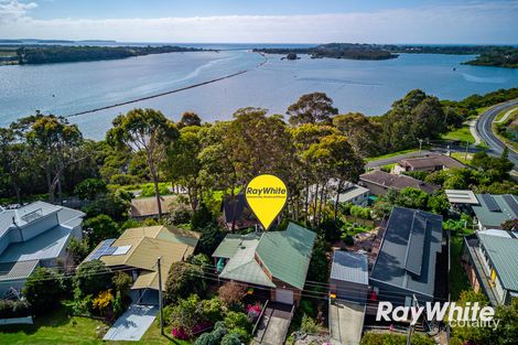 Property photo of 26 Millers Crescent Moruya Heads NSW 2537