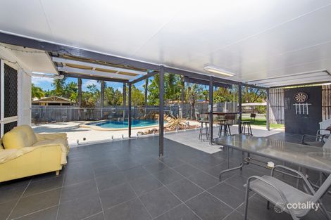 Property photo of 1 Donostia Crescent Bushland Beach QLD 4818