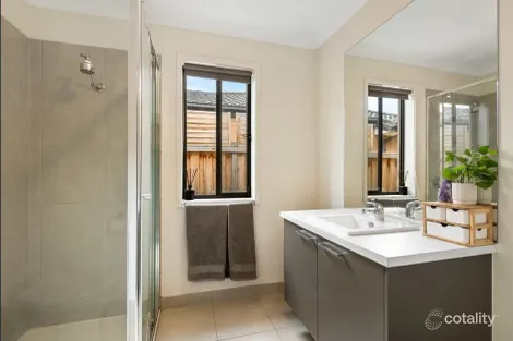 Property photo of 7 Beaumont Avenue Charlemont VIC 3217