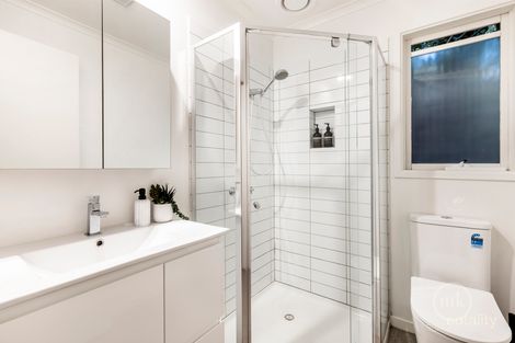Property photo of 16 Flint Street Eltham VIC 3095