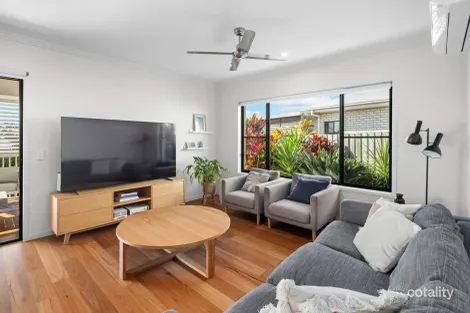 Property photo of 20 Nollamara Drive Elanora QLD 4221