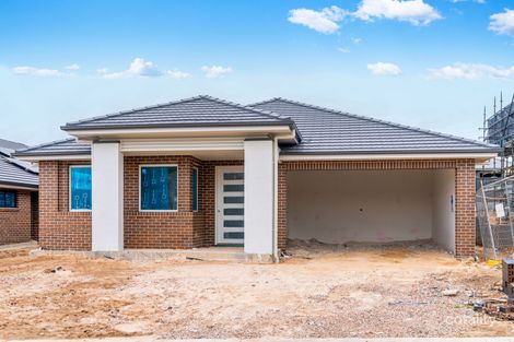 40 Serengeti Cct, Silverdale, NSW 2752