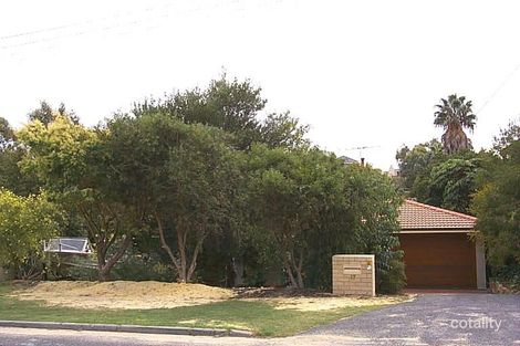 17 Martin Rd, Sorrento, WA 6020