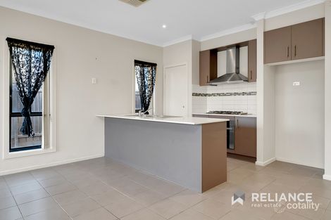 Property photo of 34 Starflower Way Truganina VIC 3029