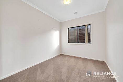 Property photo of 34 Starflower Way Truganina VIC 3029