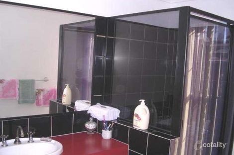 Property photo of 34-36 Kensington Drive Munruben QLD 4125