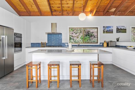 Property photo of 176 Foxground Road Foxground NSW 2534