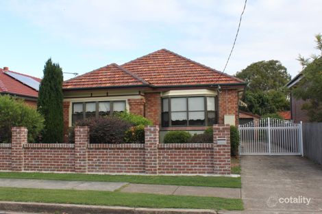 121 Jenner Pde, Hamilton South, NSW 2303