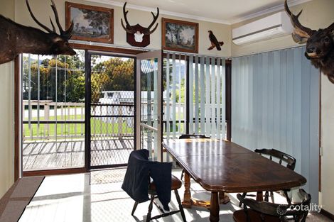 Property photo of 7 Lake Drive Howqua Inlet VIC 3723