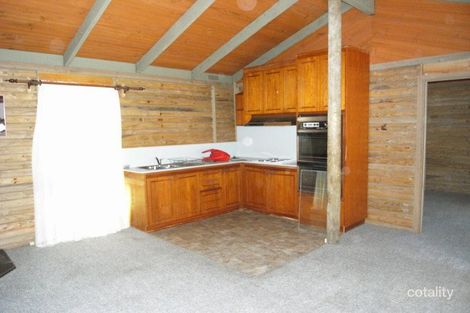 Property photo of 60 Braeside Drive Launching Place VIC 3139
