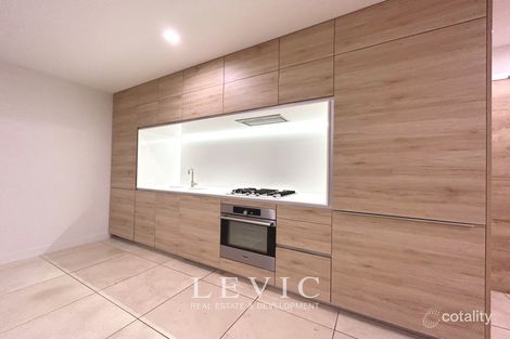 Property photo of 511/12 Queens Road Melbourne VIC 3004