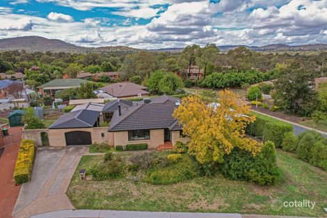 Property photo of 2 Ind Place Kambah ACT 2902