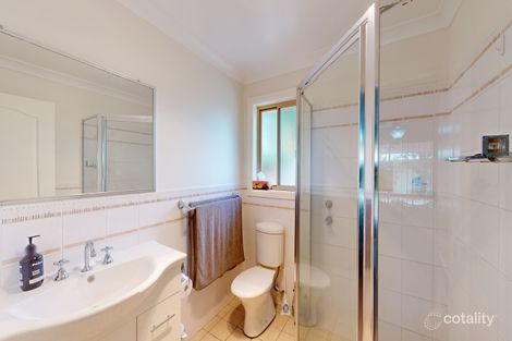 Property photo of 8 William Farrer Drive Dubbo NSW 2830