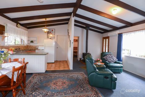 Property photo of 2 Pierre Court Millgrove VIC 3799