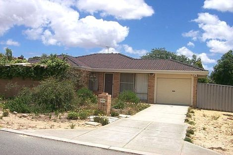 10 Knaphill Hts, Mirrabooka, WA 6061