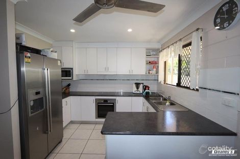 Property photo of 39 Racecourse Road Richmond Hill QLD 4820