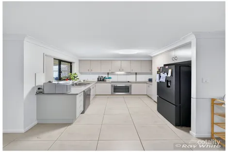 Property photo of 17 Justin Gracemere QLD 4702