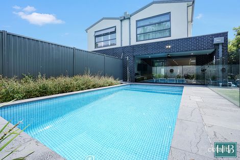 Property photo of 25 Streldon Avenue Strathmore VIC 3041
