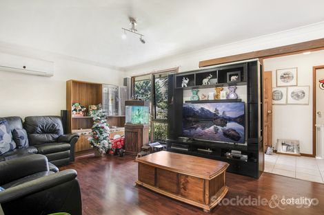 Property photo of 17 Strafford Avenue Cranbourne VIC 3977