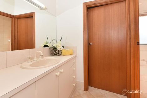 Property photo of 25 Kurrambi Crescent Hallett Cove SA 5158