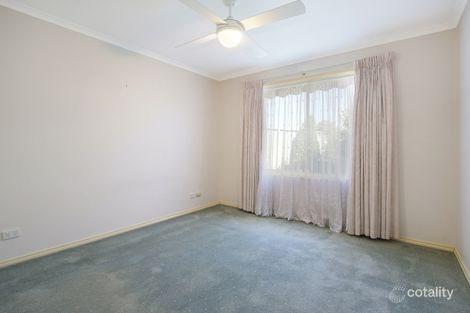 Property photo of 2/4 Fadden Court West Wodonga VIC 3690