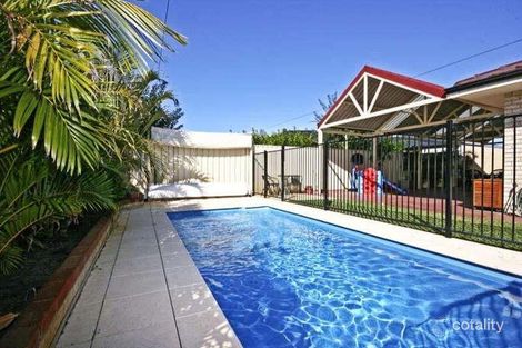 27 Rochford St, Canning Vale, WA 6155