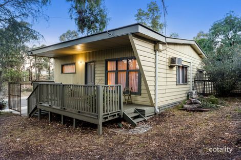 Property photo of 1 Moyna Drive Spring Gully VIC 3550