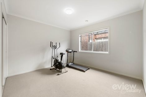 Property photo of 12 Moyne Road Werribee VIC 3030