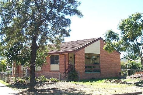 Property photo of 27 Webber Avenue Kawana QLD 4701