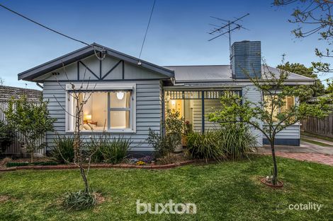 8 Stewart St, Herne Hill, VIC 3218