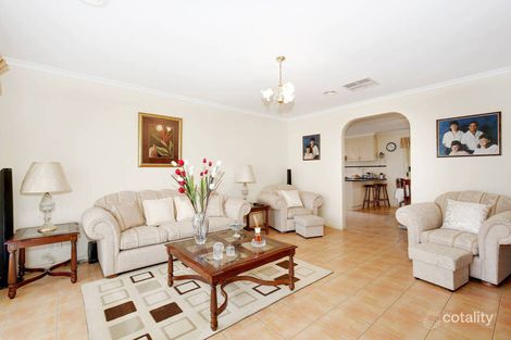 Property photo of 1/310 Greaves Street North Werribee VIC 3030