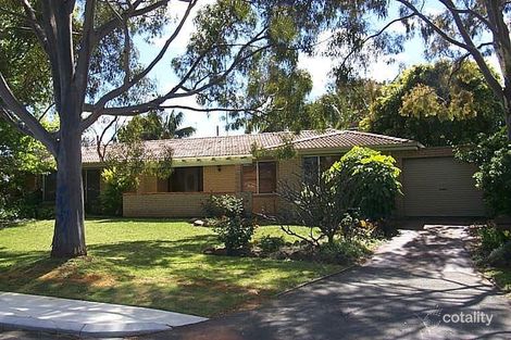 6 Glenister Rd, Hamilton Hill, WA 6163