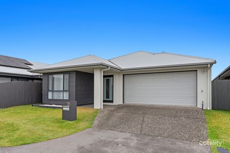 Property photo of 31 Jeanine Crescent Nirimba QLD 4551
