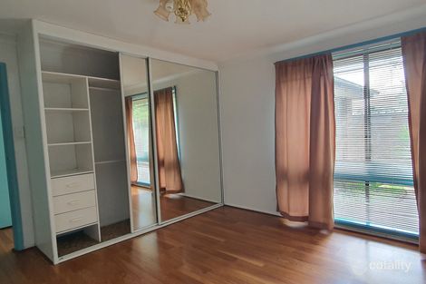 Property photo of 6 Daphne Place Macquarie Fields NSW 2564
