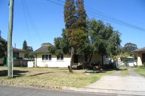 24 Warrigo St, Sadleir, NSW 2168