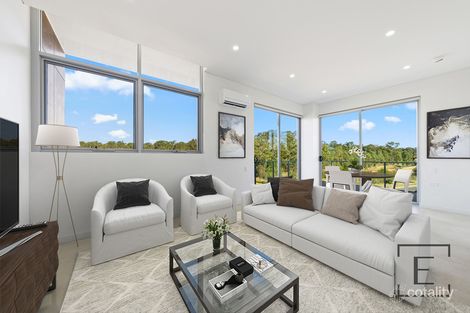 210/98 Lakeside Pde, Jordan Springs, NSW 2747