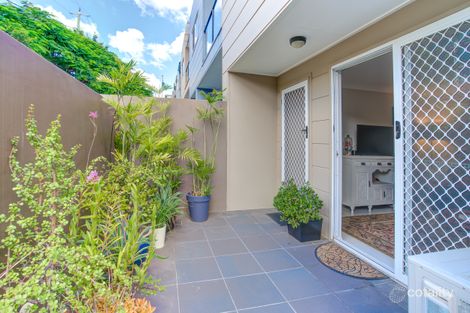 Property photo of 1/108 Nicholson Street Greenslopes QLD 4120