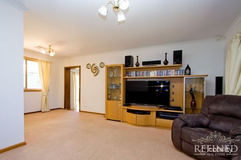 Property photo of 3 Barossa Crescent Hallett Cove SA 5158